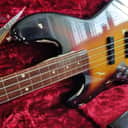 Fender JACO PASTORIUS TRIBUTE FRETLESS JAZZ BASS® 2018 - Sunburst Relic