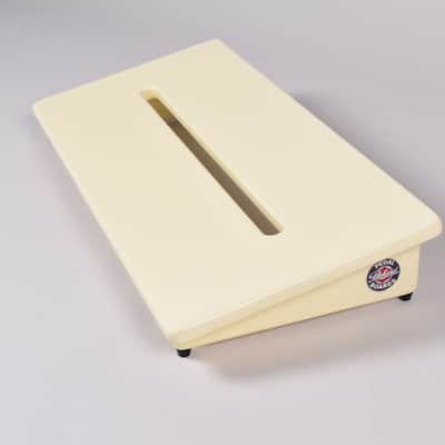 Packard Pedal Boards 24" Slanted Custom Wooden Pedal Board - Vintage White image 5