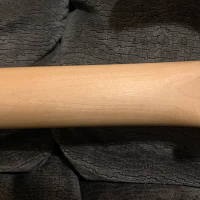 CUSTOM WARMOTH MAPLE STRAT / STRATOCASTER (BEE / BUMBLEBEE) BLACK-HEADSTOCK LOADED NECK image 8