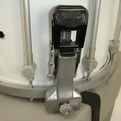 Yamaha SFZ Series 13"x11" Marching Snare Drum, White w/ Case image 12