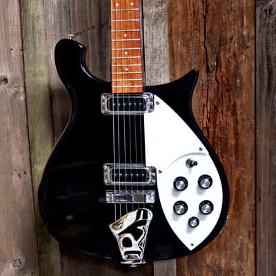 1989 Rickenbacker 610 - Jetglo image 1
