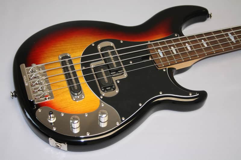 Yamaha BB2025X Vintage Sunburst 5 Strings Bass Guitar W/OHSC , Free Shipping image 1