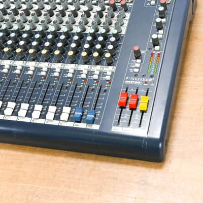 Soundcraft MPMi 12/2 12-Channel Mono + 2-Channel Stereo Analog Mixer CG013YT image 3
