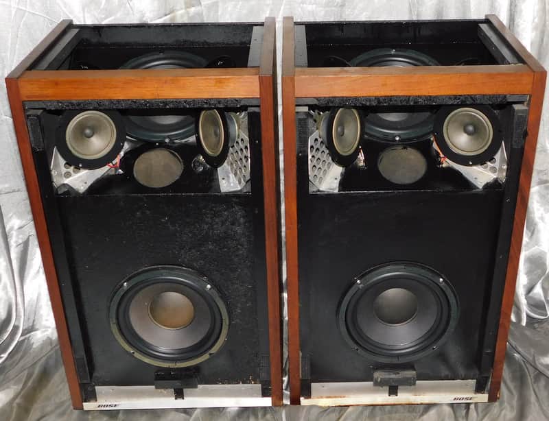 Bose 601 vintage home hifi speakers pair image 1