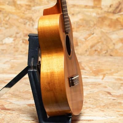 G String Hawaiian Koa Concert 2000's image 4