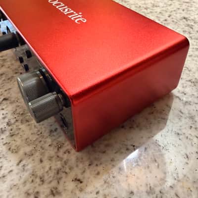 Focusrite Scarlett 2i2 3rd Gen USB Audio Interface image 2
