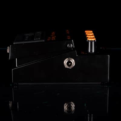 Used Boss Waza Craft HM-2W Heavy Metal With Box - 2 image 5