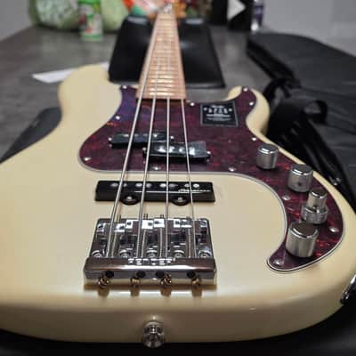 Fender Player Plus Precision PJ Bass BRAND NEW 4-String Active EQ Preamp Precision Jazz PJ Professional Pro Bass Guitar Noiseless Pickups Olympic Pearl White image 1
