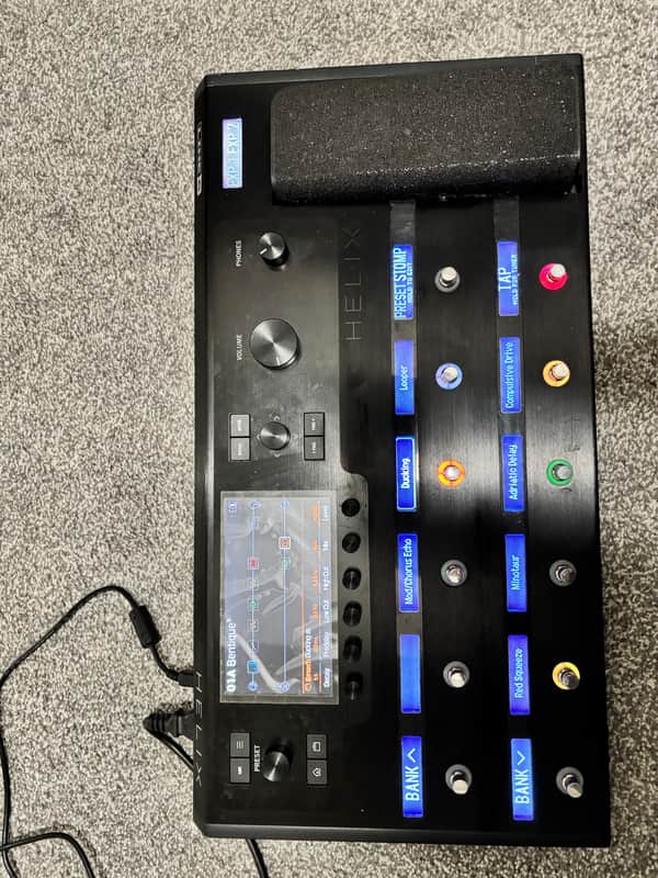 Line 6 Helix Floor 2015 - Present - Black image 1