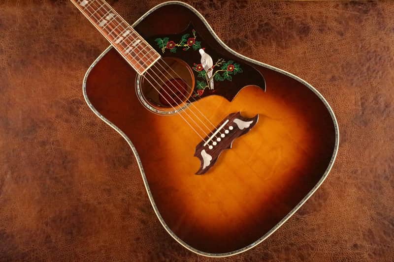 Gibson Limited Edition 100th Anniversary Dove in Cremona Burst