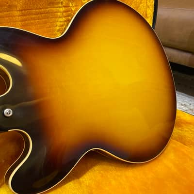 Gibson ES-335 Custom Shop 1964 Reissue - Vintage Burst, 3340g image 6
