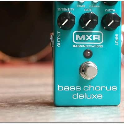 MXR M83 Bass Chorus Deluxe image 4
