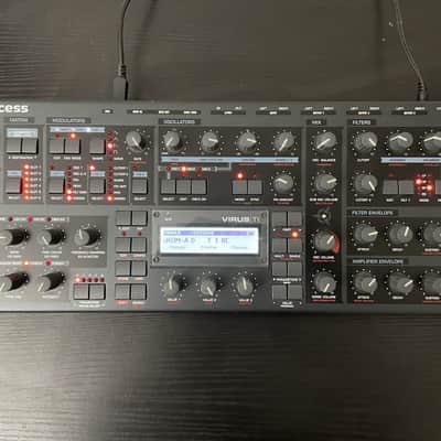 Access Virus TI Desktop Digital Synthesizer 2005 - Black