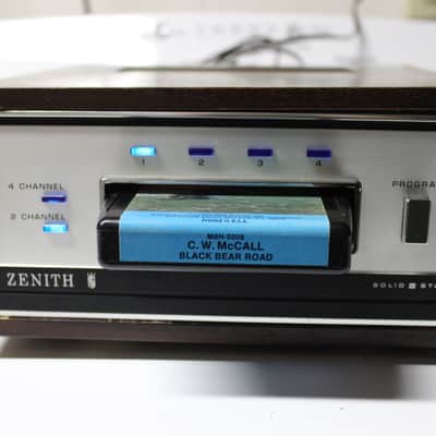 Restored Zenith D762W-1 8 track player image 1
