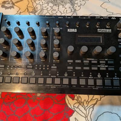 Korg Drumlogue Hybrid Drum Machine 2022 - Present - Black image 4