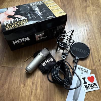 RODE NT1-A Large Diaphragm Cardioid Condenser Microphone 2002 - Present - Silver image 1