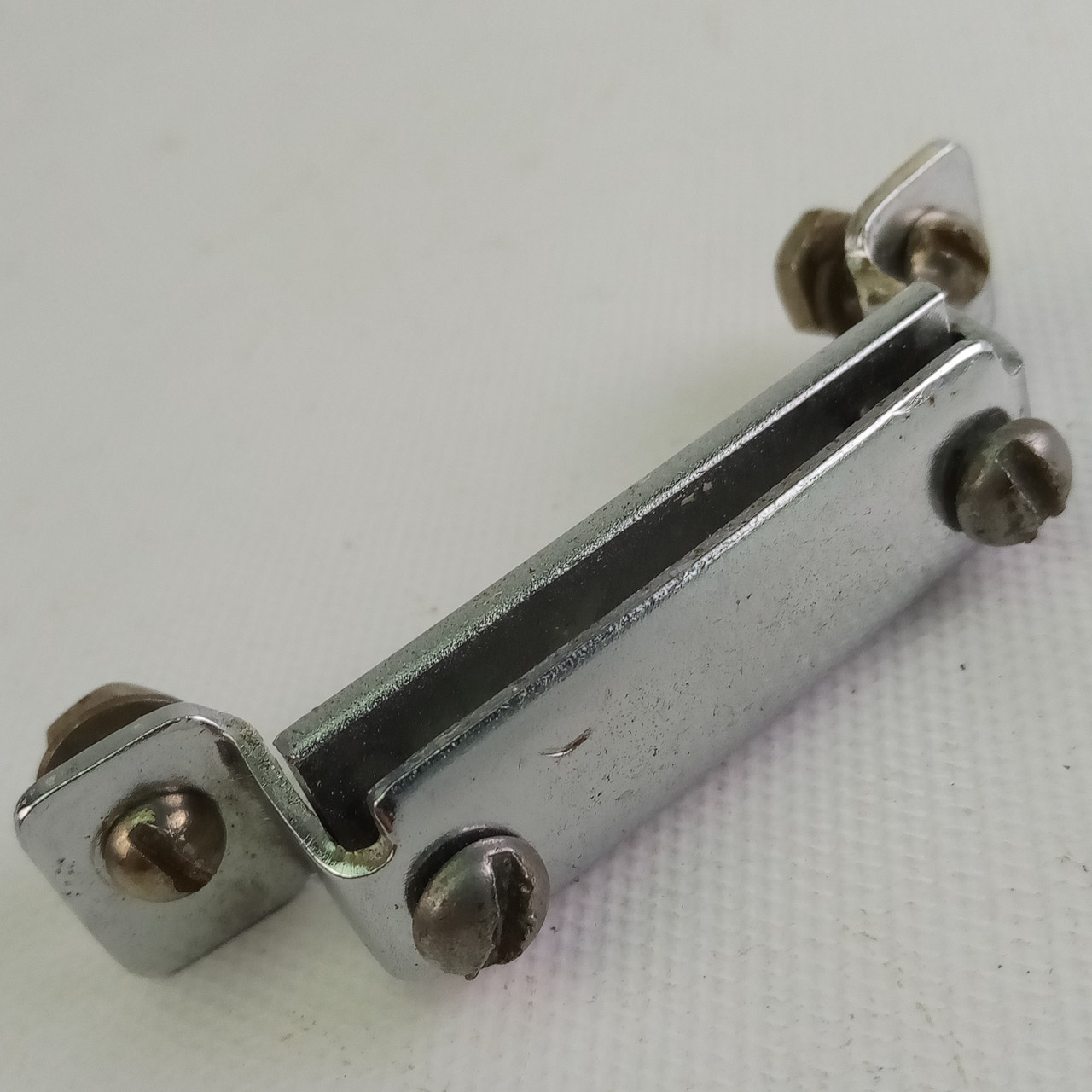 Rogers 2 1/4" Snare Drum Butt Plate Chrome Vintage Cleveland,OH Holiday USA 60s — main photograph