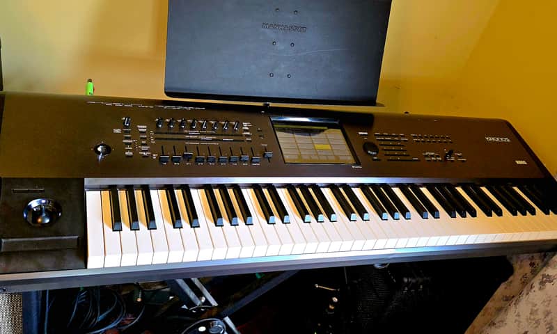 Korg Kronos 73 2010s - Black image 1