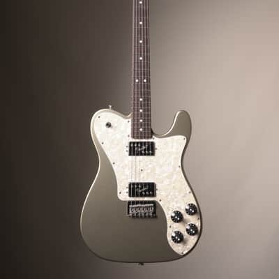 Fender (2018) American Professional Telecaster Limited Edition Electric Guitar w/ Solid Rosewood Neck - Champagne, incl. OHSC image 3