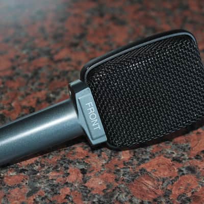 Sennheiser e609 Mitte der 2010er Jahre - schwarz/blau image 1