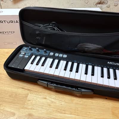 Arturia KeyStep 32-Key /w Case & Cables - Black image 7