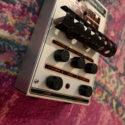 Electro-Harmonix Black Finger Tube Compressor image 2