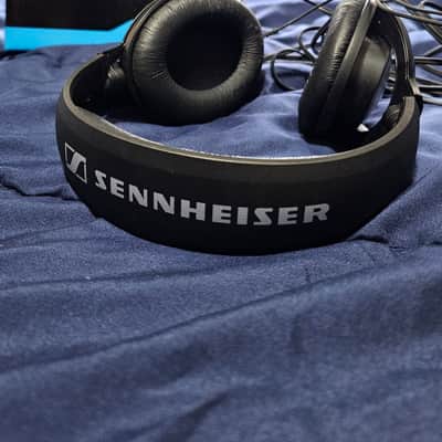 Microphone with free Sennheiser HD206 headphones +  InnoGear Mic stand image 10