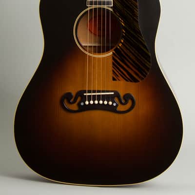 Gibson  J-55 1939 Re-issue Flat Top Acoustic Guitar (2023), ser. #21833049, original black hard shell case. Bild 3