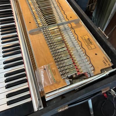 Fender Rhodes Mark I Stage 73-Key Electric Piano 1969 - 1974 - Black Rounded Top image 7