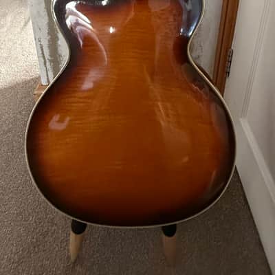Guild A-350 Stratford 1955 - 1972 - Sunburst Bild 8