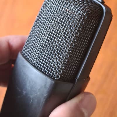 Sennheiser Sennheiser MD 421 U dynamisches Mikrofon XLR 3-polig schwarz image 9