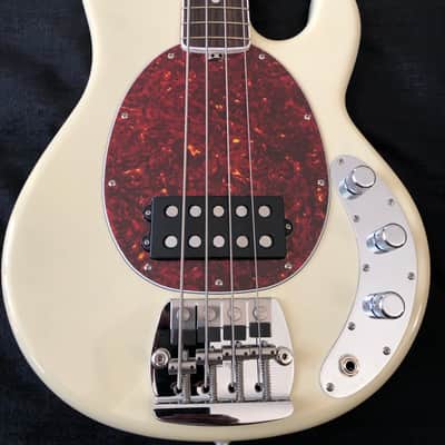 Ernie Ball Music Man  Ernie Ball Music Man BFR  11/90 4-string Bass Old Smoothie  w/ Hard Case 2017 image 1