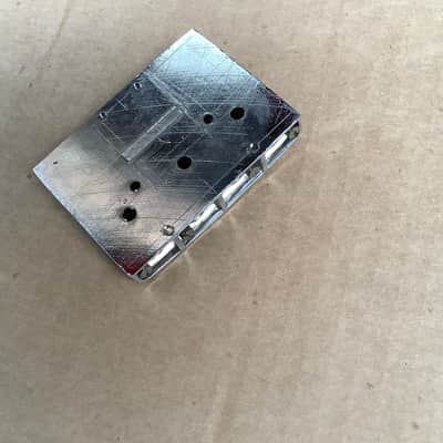 Schaller Vintage 4 String Flatmount Roller Bass Bridge chrome image 3