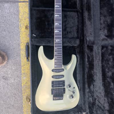 1987 Kramer Stagemaster Deluxe Shark image 8