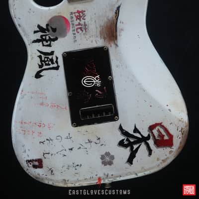 Fender Stratocaster Floyd Rose MXY-7 Ohka Cherry Blossom Kamikaze V3 in White Aged Relic (Rare 1of1) image 3