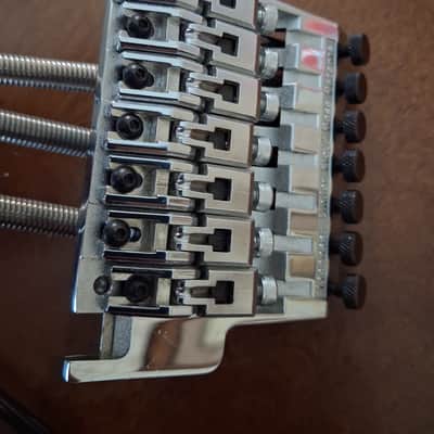 1998 Ibanez Lo-Pro Edge 7-String Tremolo Chrome Uninerse 777pbk imagen 6