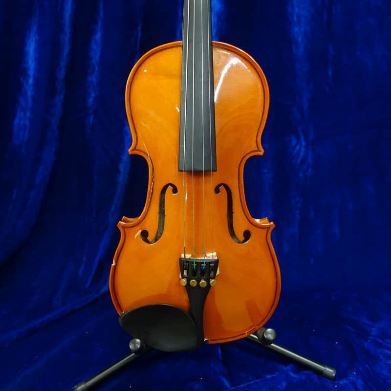 Stentor Violin Outfit 1/2 Size image 1
