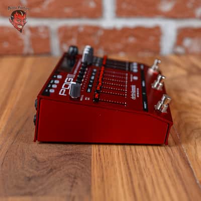 Electro-Harmonix POG3 Polyphonic Octave Generator Red image 6