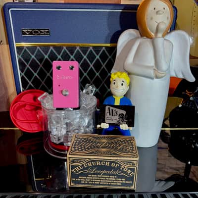 Lovepedal BELIVE “Octave Planet” Pink ( N.O.S.) image 2