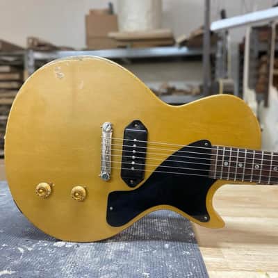 Lay's Guitar Single Cut Junior - Korina - Aged TV Yellow - Custom made image 1
