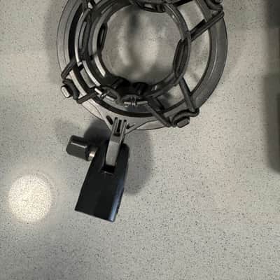 Audio-Technica AT2035 Large Diaphragm Cardioid Condenser Microphone 2010s - Black image 7