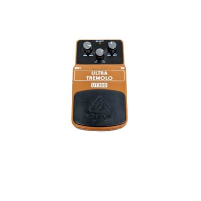 Behringer Ultra Tremolo UT300 pedal - Excellent image 1