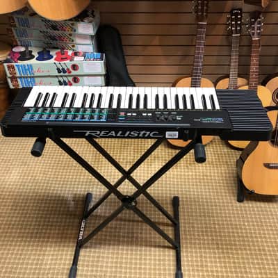 Realistic Concertmate-670 Vintage 49-Key Keyboard Piano image 6