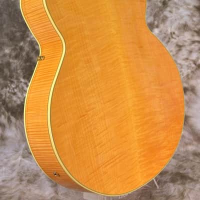 2006 Epiphone Elitist Broadway Guitar in OHSC - Antique Natural image 20