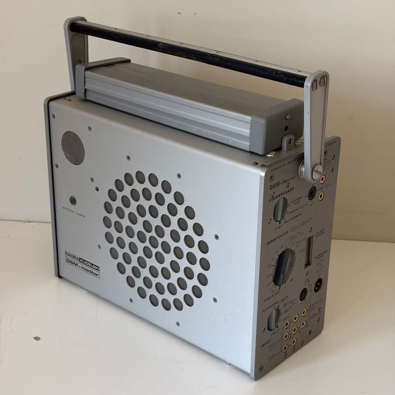 Nagra DSM Studio Speaker Monitor + Mains Cables Battery Holder & FRONTLINE metal transit case imagen 1