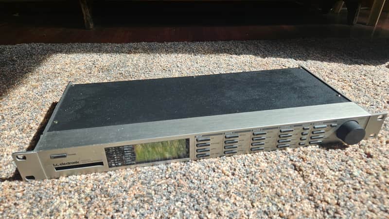 TC Electronic M3000 Reverb Processor and Multi Effect Unit - Silver image 1