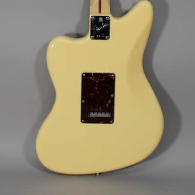 2022 Fender American Performer Jazzmaster In Vintage White Finish w/OSSC image 3