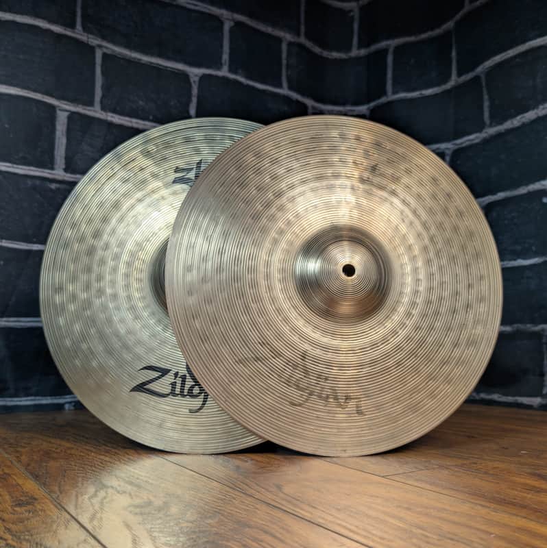 Zildjian 14" ZBT Hi‑Hat Cymbals (Pair) – 2005–2019 – Traditional Finish – Bright Attack • Cutting Chick image 1
