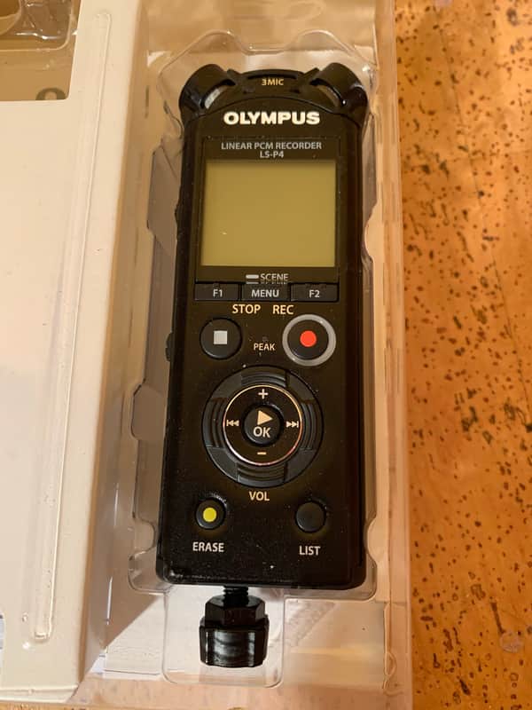 Olympus LS P4 2022 - Black image 1