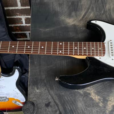 Peavey Raptor Plus HSS Electric Guitar with Rosewood Fretboard, Tremolo 2010s image 1